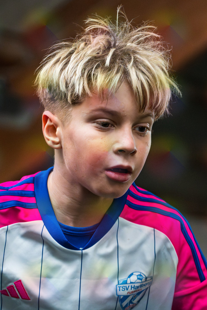 _BLR9908 | Professionelle Fußball- und Sportfotografie. Spielbilder online ansehen und kaufen – Einzelbilder oder komplette Galerien in hoher Qualität. - Realisiert mit Pictrs.com