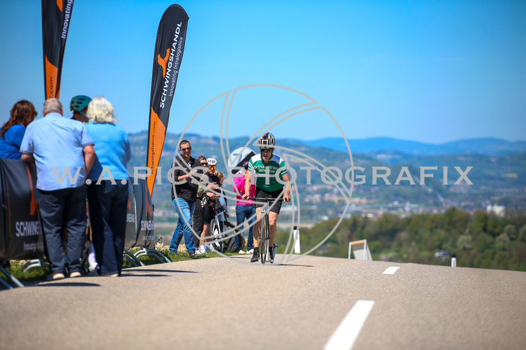..... | Wels, 23.04.2026, Kirschblüten Radrennen 2026 , Image shows: Photo: Wapics / Willdoner Andreas