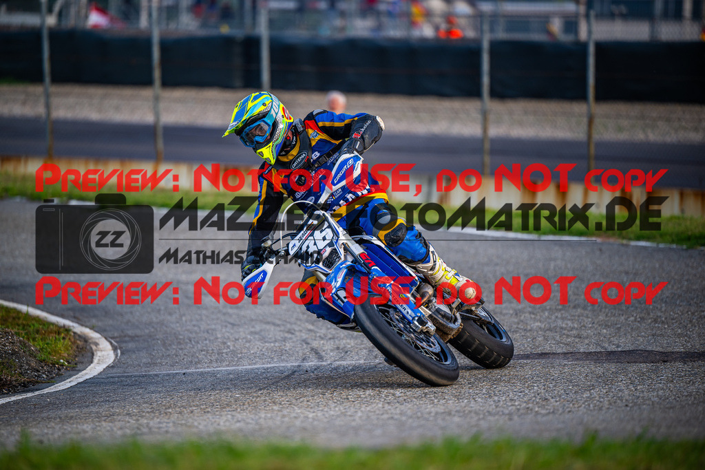 MaZZes_FotoMatrix_231015_3374 | S2