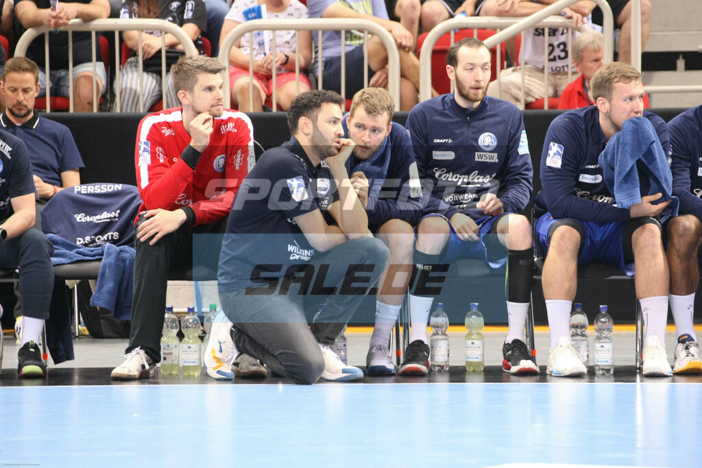 Bergischer HC - THW Kiel | Trainer Jamal Naji - © Sportfoto-Sale (MK) - Realisiert mit Pictrs.com