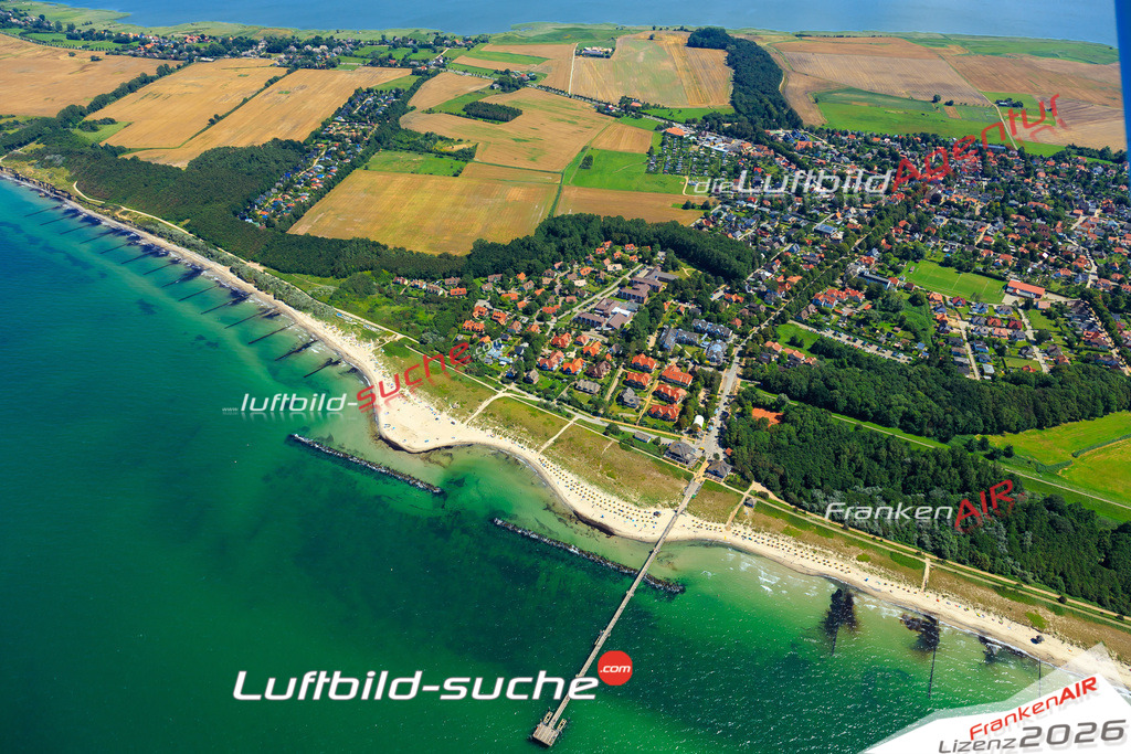 Die Luftaufnahme der Stadt Wustrow wurde vom UL-Flugzeug heraus erstellt ( keine Drohne )- hohe Auflösung für beste Qualität