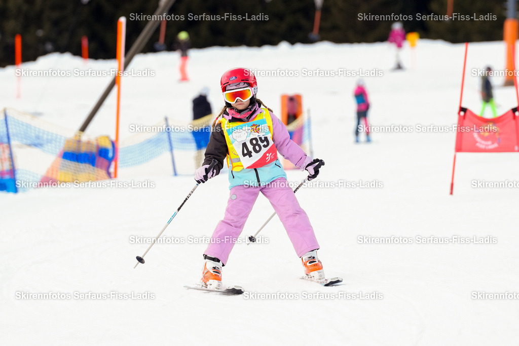 SRF_02.01.2026_0904 | Skirennfotos,Serfaus,Fiss,Ladis,Kinderskirennen,Winter,Tirol,Oberland,skirace,SFL,feelfree,weil wir's genießen,ski,Ski,skifahren,Sonnenplateau, - Realisiert mit Pictrs.com