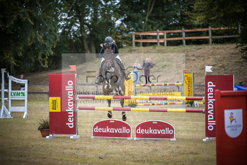 DOS_0153 | Entdecke hochwertige Reitturnierfotos von Foto Oger. Professionell, emotional und authentisch – jetzt Lieblingsmomente im Shop bestellen.Deutschlandweite Turnierfotografie. - Realisiert mit Pictrs.com