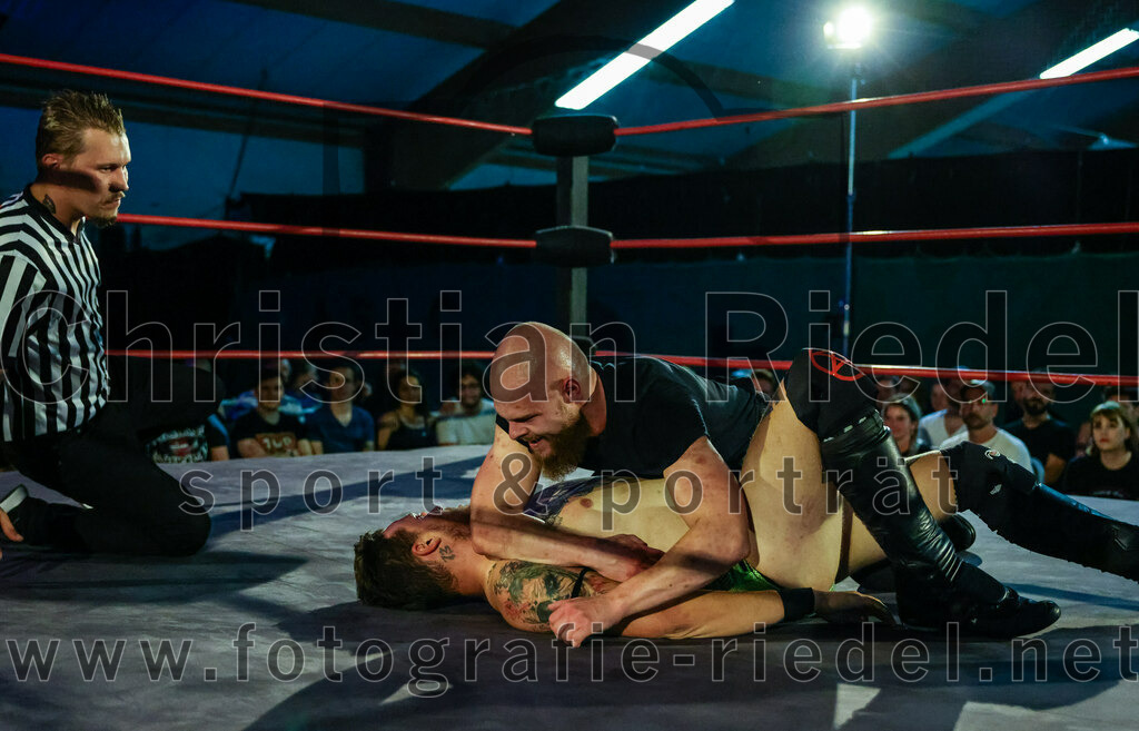 2023-08-12_171_EWS_Wrestling_ERDING | Erding, Deutschland, 12.08.2023:
Wrestling, Saison 2023, EWS Wrestling ERDING

Foto: Christian Riedel / fotografie-riedel.net