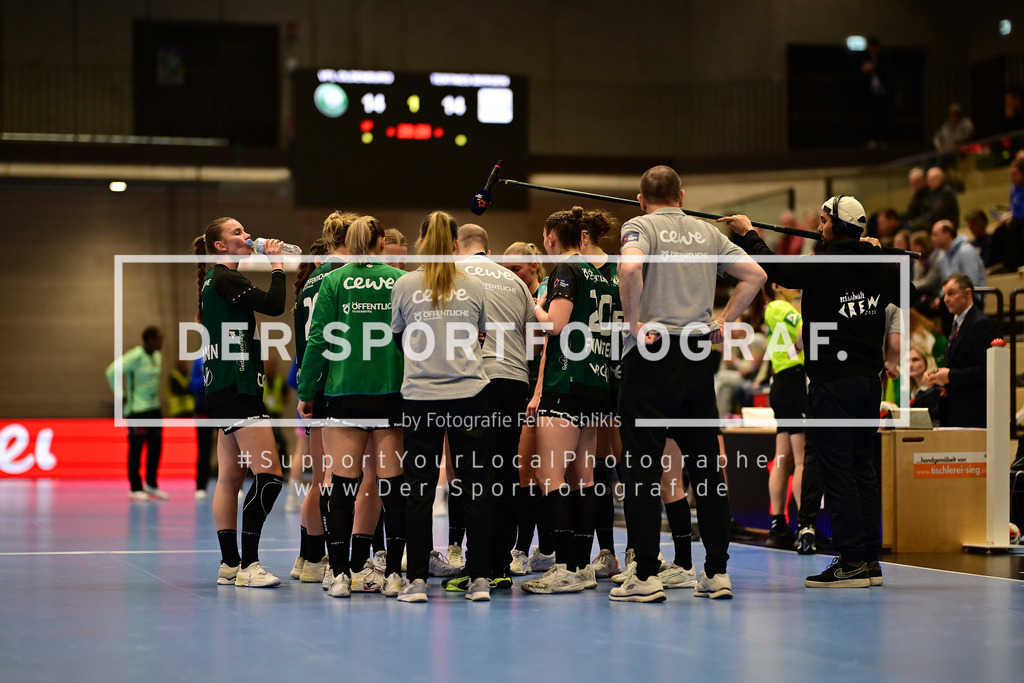 Handball I Frauen I Saison 2025-2026 I EHF European League I VfL Oldenburg - Tertnes Bergen I 96060 | VfL Oldenburg Frauen zusammen - Realized with Pictrs.com