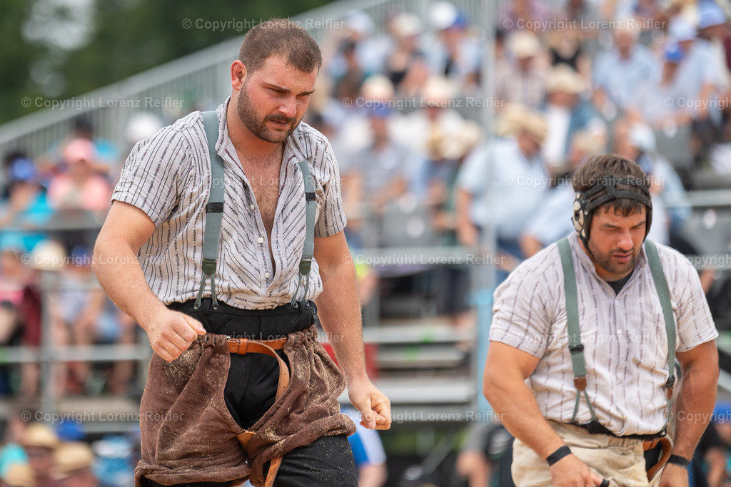 Schwingen -  Weissenstein Schwinget 2025 | Weissenstein bei Solothurn, 19.7.25, Schwingen - Weissenstein Schwinget.