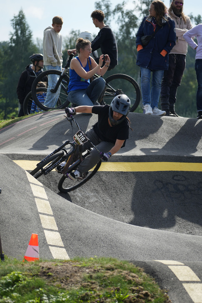 Startnr-316-Vanessa_Görtz-DSC09674 | German Pumptrack Series - Realisiert mit Pictrs.com