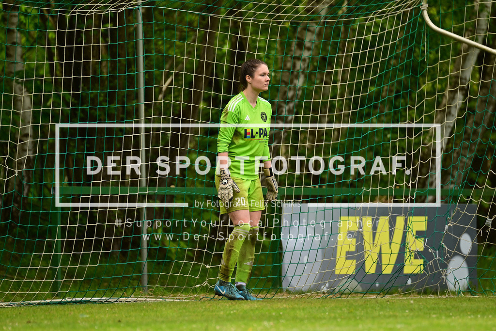 Fußball I Frauen I Saison 2025-2026 I Niedersachsen-Pokal I Halbfinale I FC Jesteburg-Bendestorf - SV TiMoNo I 192667 | Der Sportfotograf. - Realisiert mit Pictrs.com