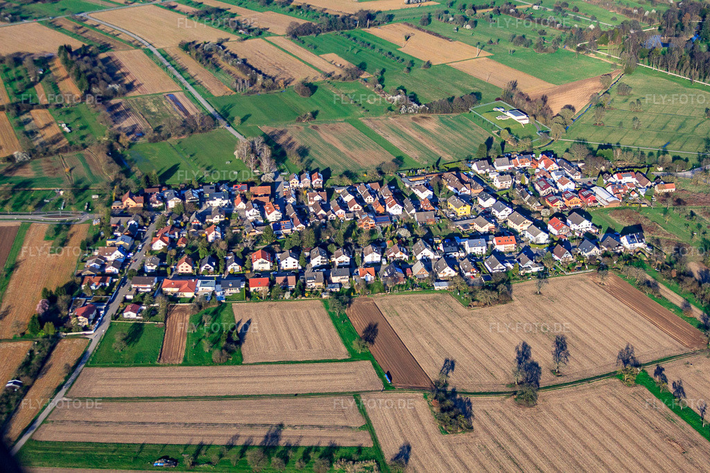 Luftbild: Wohnsiedlung von Westen im Ortsteil Förch in Rastatt im Bundesland Baden-Württemberg in Deutschland. Foto: IMG_56411.jpg vom 14.04.2013 durch Werner Riehm/FLY-FOTO.de