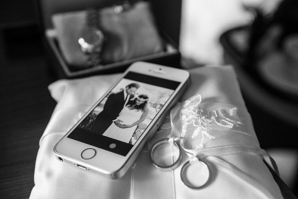 Get_Ready_Hochzeitsfotos_144 | Mein Name ist Arkadius. Ich fotografiere Ihre Hochzeit in Frankfurt und im Umkreis von 200 km. Als Fotograf bin ich noch bekannt im Bereich Business- und Modefotografie.