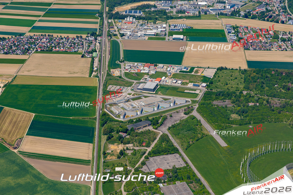 Das Luftbild der Stadt Gablingen wurde 2021 vom Flugzeug heraus erstellt (keine Drohne) Aufnahmehöhe ca.450 Meter- hohe Bildauflösung und Druck-Qualität garantiert!