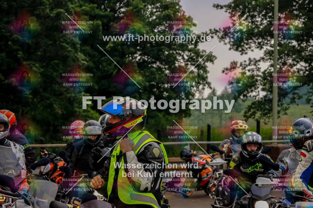 OBK-5227 | Hier findet Ihr Bilder von Touristenfahrten auf der Nürburgring Nordschleife oder von anderen Veranstaltungen die ich besucht habe. Viel Spass beim Durch Schauen 