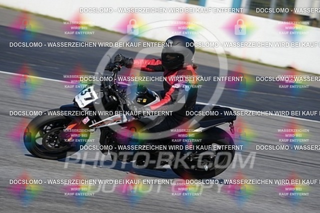 2023_09_25_PBK_13850 | Sportfotografie; SlowMotion; Video; Rennstrecke; Hafeneger; RSE; Speer; Trackday; Motorsportarena; Hockenheimring; Brno; Most; Barcelona; Valencia, Benny; Kaetzmer;