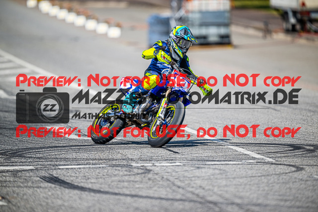 MaZZes_FotoMatrix_220619_2322 | S2