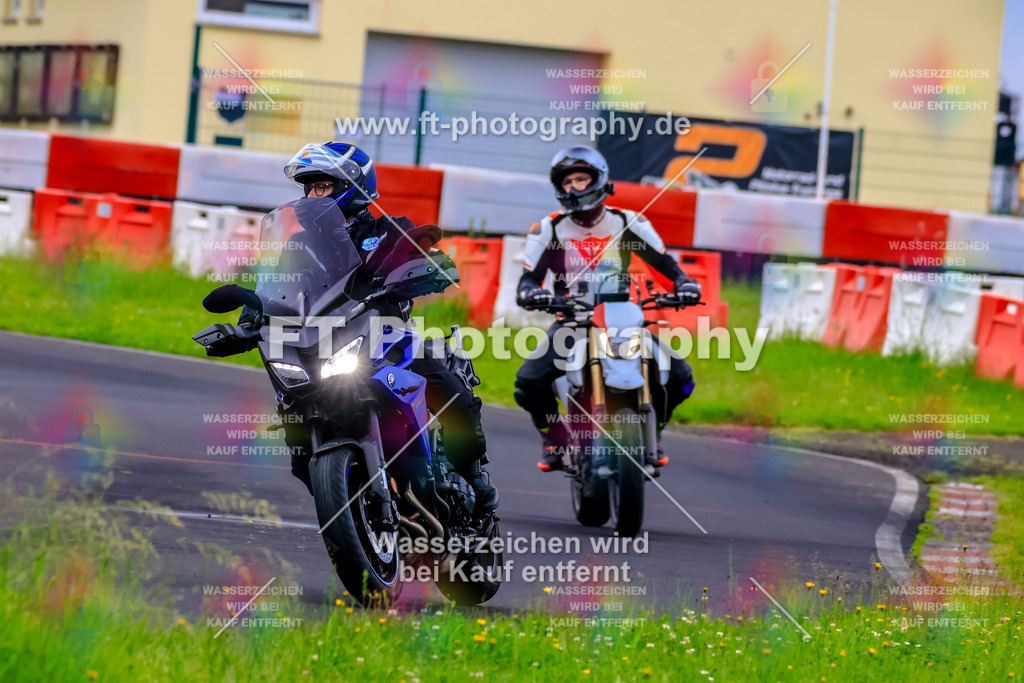 VBK-6639 | Hier findet Ihr Bilder von Touristenfahrten auf der Nürburgring Nordschleife oder von anderen Veranstaltungen die ich besucht habe. Viel Spass beim Durch Schauen 