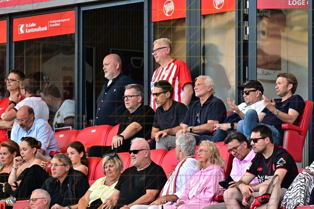 OFC vs Bayer 04 Leverkusen 25.07.2026 (150 von 195) | professionelle Sport- und Eventfotografie von Tomafocus – dynamische Bilder, emotionale Momente und hochwertige Aufnahmen für jeden Anlass. - Realisiert mit Pictrs.com
