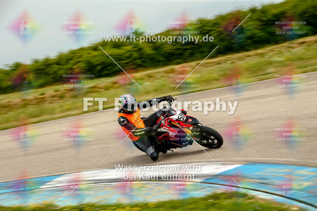 Chambley Juli-1392 | Hier findet Ihr Bilder von Touristenfahrten auf der Nürburgring Nordschleife oder von anderen Veranstaltungen die ich besucht habe. Viel Spass beim Durch Schauen 