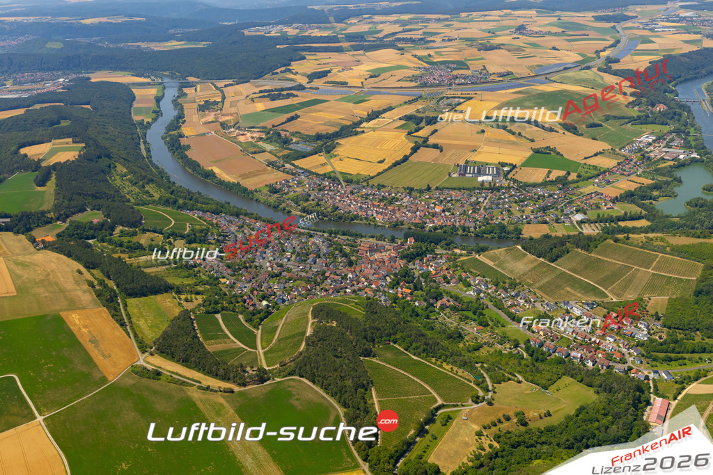 Das Luftbild zeigt : Homburg am Main Triefenstein - Die Luftaufnahme wurde 2023 vom UL-Flugzeug aus erstellt ( keine Drohne ) - Hochauflösende Luftaufnahme - Für grossformatige Ausdrucke geeignet. Die Geschenkidee !Mit Lizenz und Bildrechte bestellbar