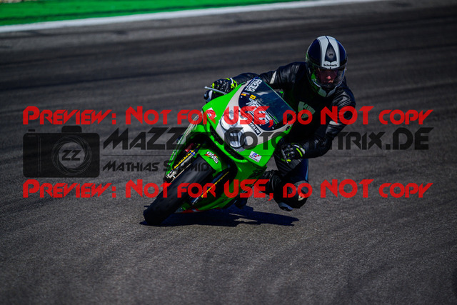 MaZZes_Fotomatrix_20250407_6007705_7614 | GELB