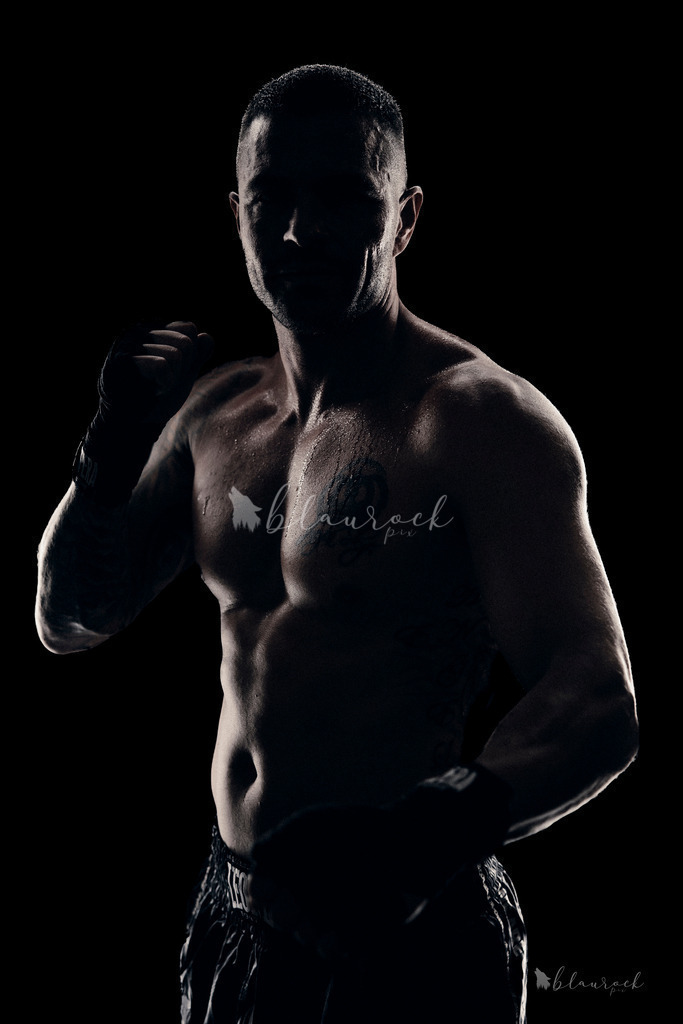 d-3882 | Sportbilder, Sportfotograf, Hochzeits- und Eventfotografin, Flugshows, Portraits und Tiershooting, Aviation, Downhill, Nationalleague, Swissleague, International