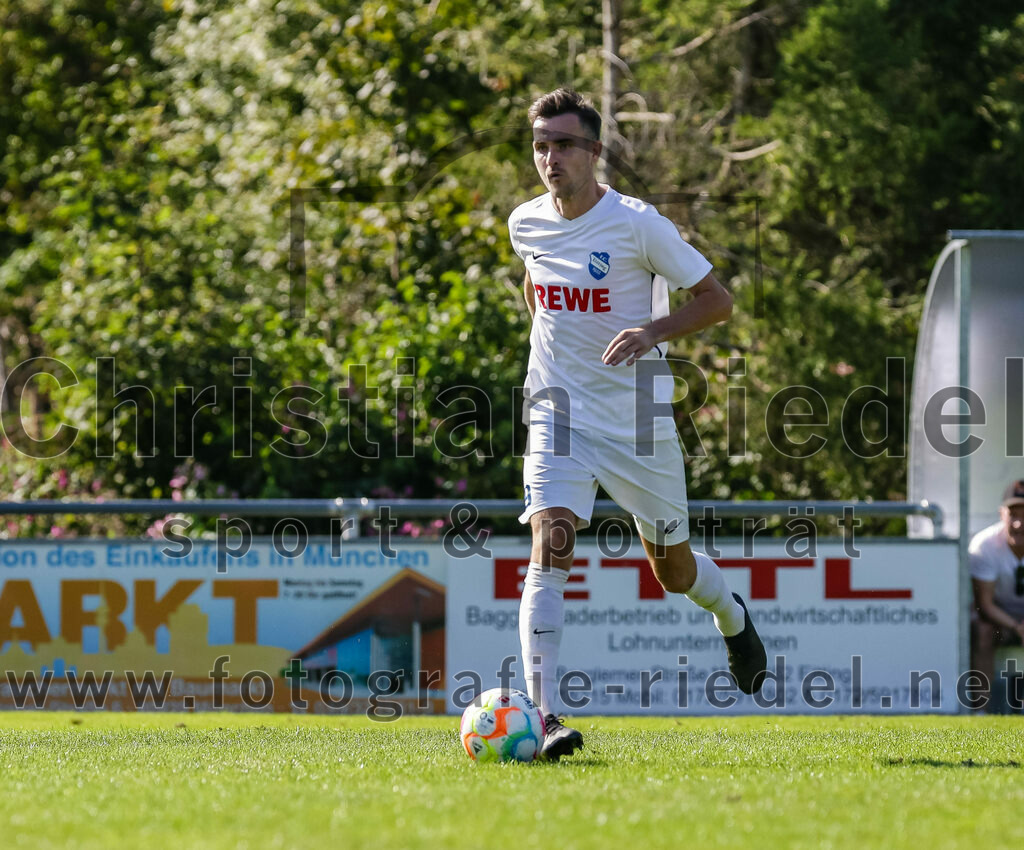 2023-09-10_003_SV_Eichenried_gegen_FC_Eitting | Eichenried, Deutschland, 10.09.2023:
Fußball, Kreisliga 2023 / 2024, 8. Spieltag, SV Eichenried gegen FC Eitting, Endergebnis: 1:2

Foto: Christian Riedel / fotografie-riedel.net