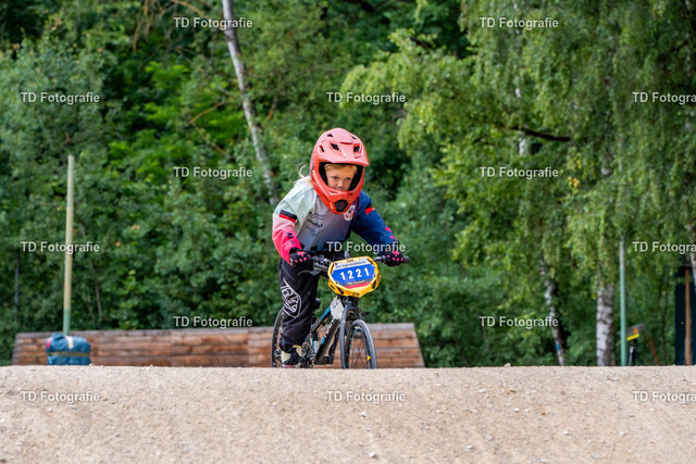 BayBMX2026-05048 | Fotogalerie von Thomas Dettweiler mit Eventbildern und lizenzfreien Fotos. Perfekt als Wandbild, für Büro, Website oder private Nutzung. - Realisiert mit Pictrs.com