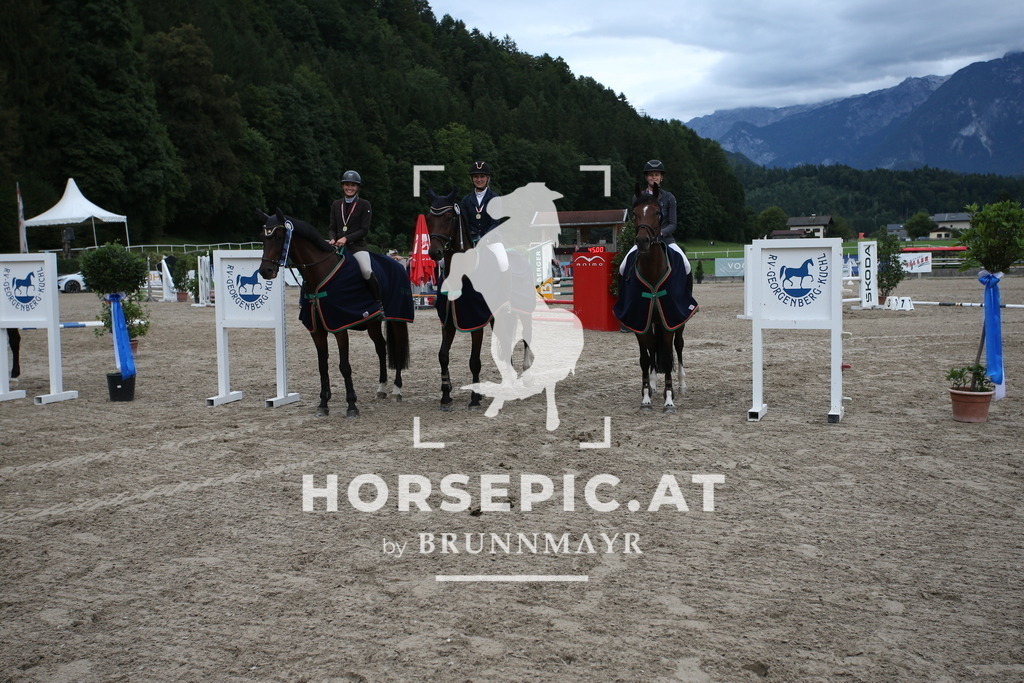 AS8V0010 | Willkommen bei Brunnmayr - Design & Fotografie – Ihrem Spezialisten für Reitturniere und Pferdeveranstaltungen in Oberösterreich, Salzburg und Bayern! Seit über 17 Jahren sind wir leidenschaftlich dabei.