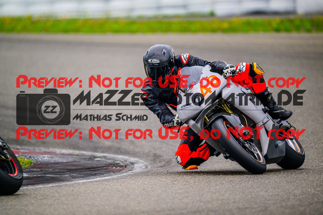 MaZZes_FotoMatrix_240804_6007705_4286 | Fotograf Mathias Schmid
Sportfotograf,
Eventfotograf,
Hochzeitsfotograf,
Portraitfotograf