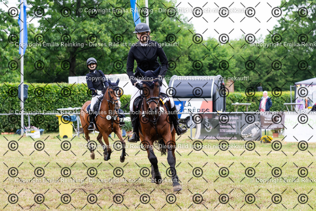 CL5A8870 | Emilia Reinking Fotografie - Realisiert mit Pictrs.com