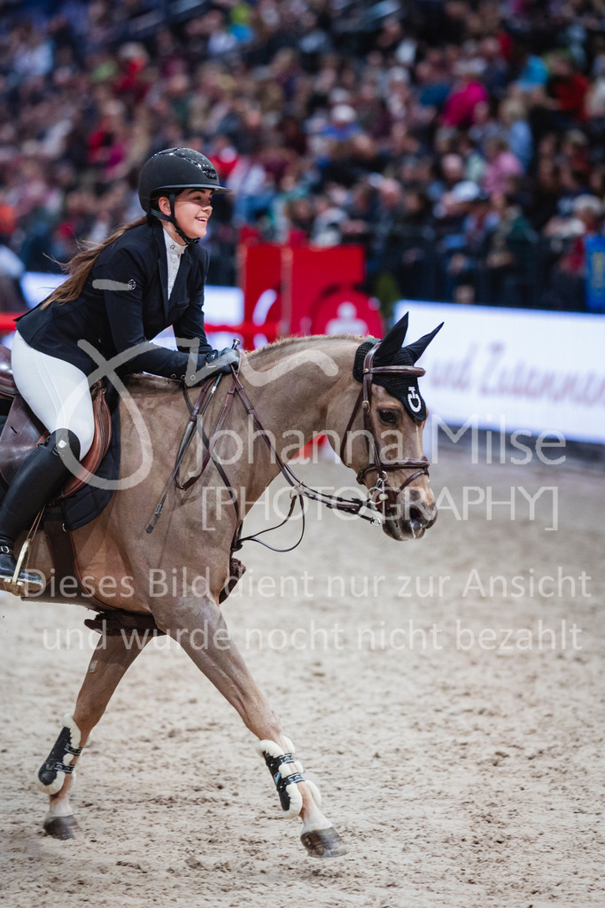 240119_Leipzig_PonyTrophy-623 | Deine schönsten Turniermomente als professionelle Fotos! Entdecke hochwertige Pferdesport-Fotografie im Online-Shop. Jetzt Fotos finden & bestellen!