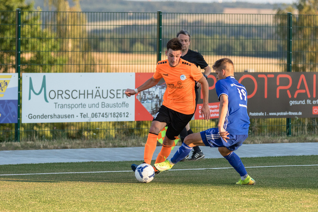 SG Morshausen - FC Karbach | Sportfotografie Hermann-Josef Stoffel - Realisiert mit Pictrs.com