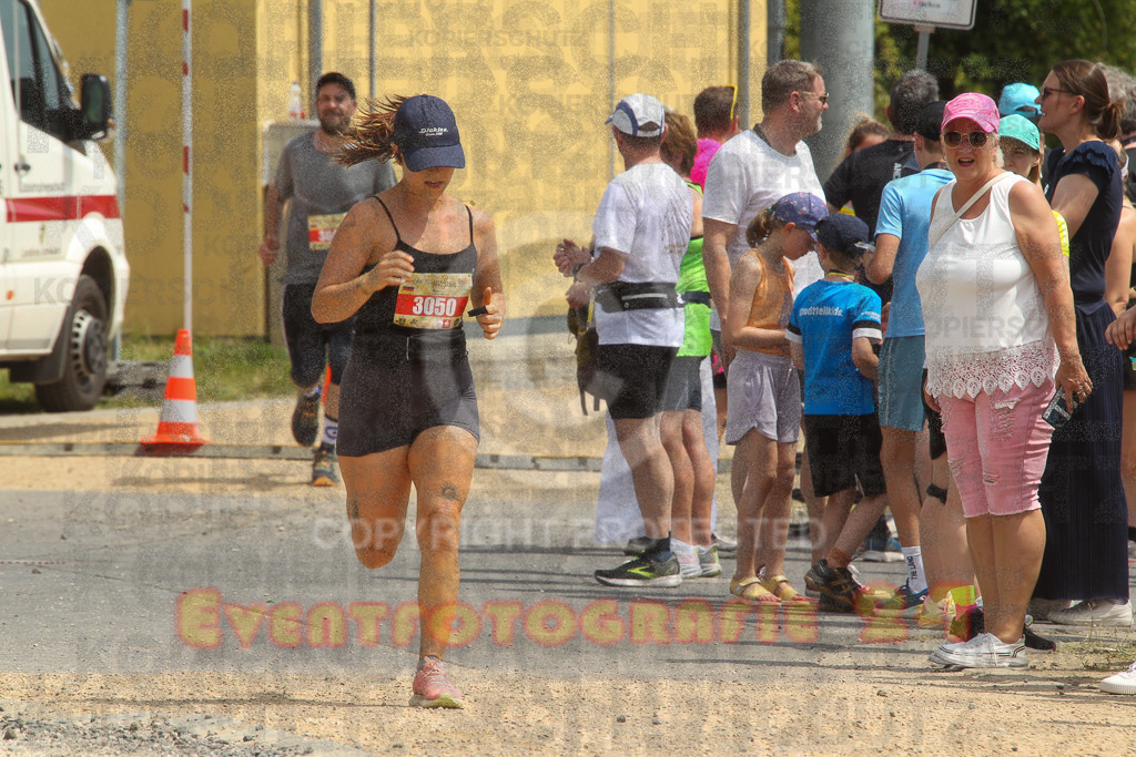 250614_1311_EV4_0653 | Sportfotografie im Rhein-Sieg Kreis, Köln, Bonn, NRW, Rheinland Pfalz, Hessen, etc. Unser Tätigkeitsfeld umfasst den Laufsport vom Volkslauf über den Marathon, Duathlon, Triathon bis zum Ultralauf wie Kölnpfad Ultra oder Schindertrail.
