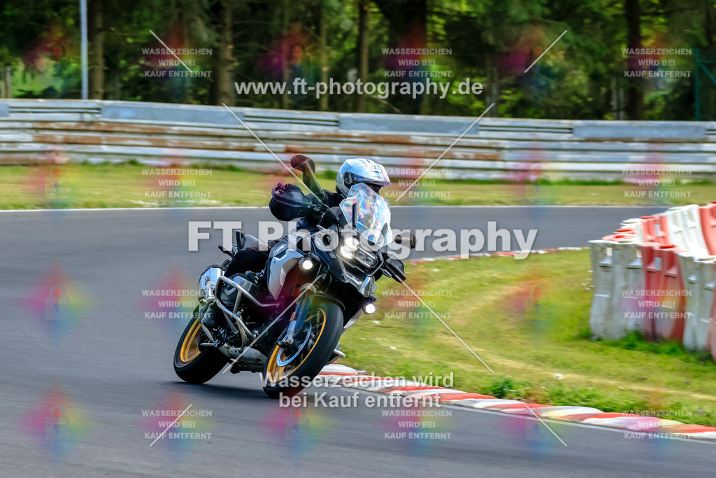 _OTO2474 | Hier findet Ihr Bilder von Touristenfahrten auf der Nürburgring Nordschleife oder von anderen Veranstaltungen die ich besucht habe. Viel Spass beim Durch Schauen 