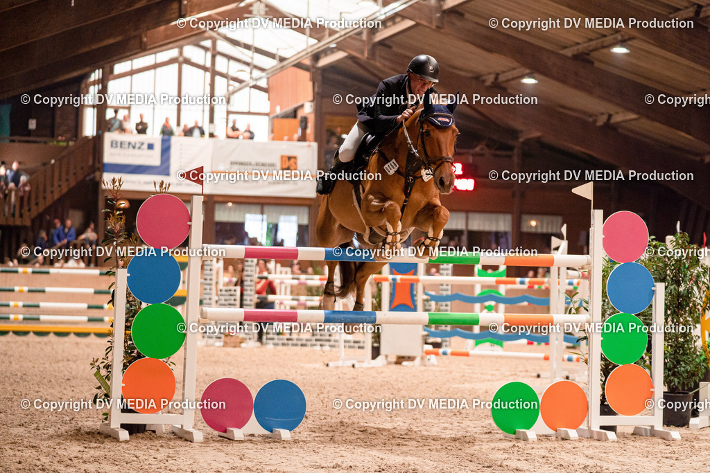 Springen Tag 3-498 | dv-media-shop - Realisiert mit Pictrs.com