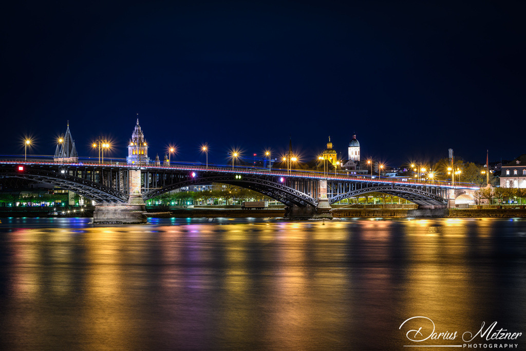 Die Mainzer Theodor-Heuss-Brücke | Die Mainzer Theodor-Heuss-Brücke