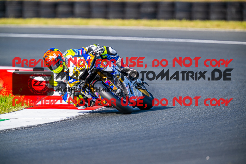 MaZZes_FotoMatrix_220522_3306 | Fotograf Mathias Schmid
Sportfotograf,
Eventfotograf,
Hochzeitsfotograf,
Portraitfotograf