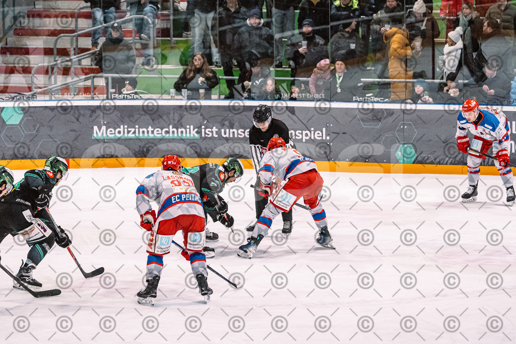 Alligators_vs_Peiting_04_01_2026-028 | Höchstadt Alligators Fotogalerie: Eishockey-Action aus Franken. Professionelle Spielfotos, Portraits & Stadionbilder zum Download. Jetzt entdecken! - Realisiert mit Pictrs.com