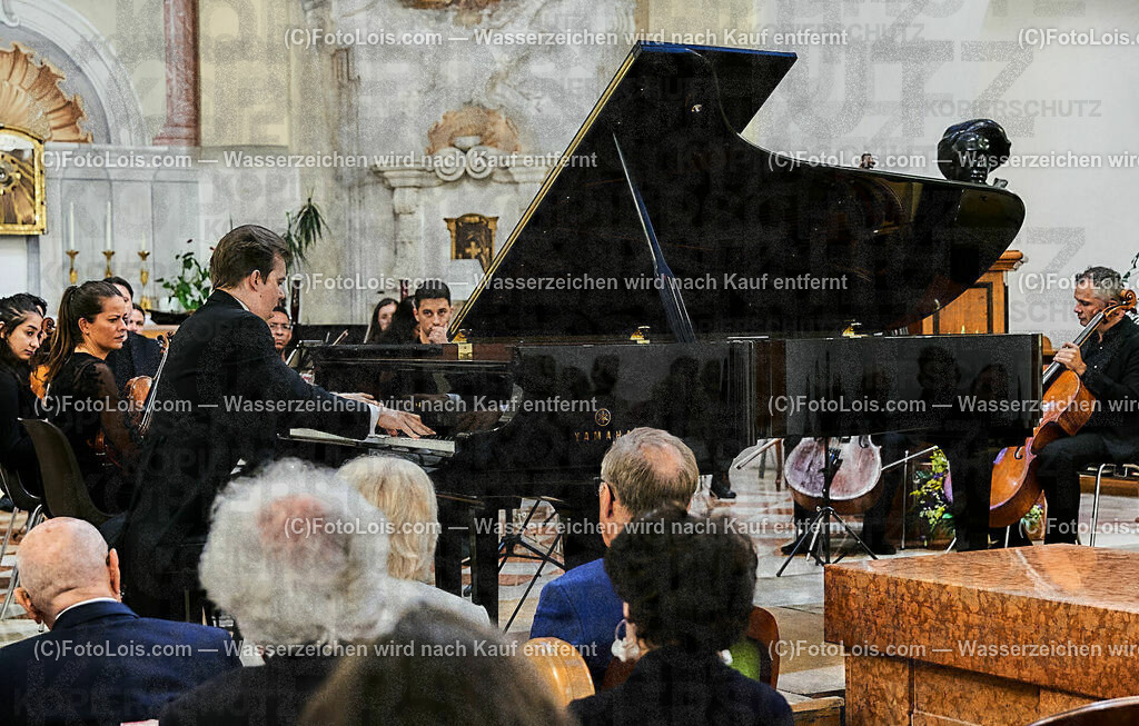 ALS0515_XXXIX-Chopin-Festival_Camerata Mozartiana_Wunder Ingolf | (C)FotoLois.com, Alois Spandl, Eröffnungskonzert in der Kartausenkirche mit Camerata Mozartiana unter Dirigent Daniel Auner, Janusz Olejniczak (Klavier), Natalia Rehling (Klavier), Kompnistin Johanna Doderer und Ingolf Wunder (Klavier), Fr 4. August 2023  . August 2023.