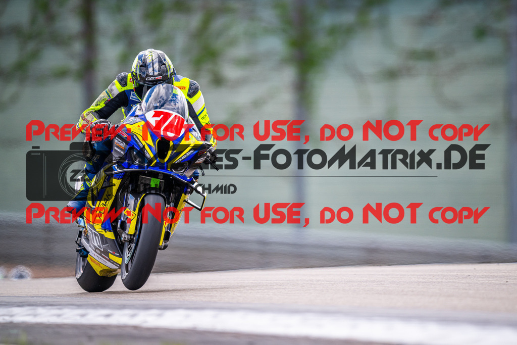 MaZZes_FotoMatrix_240505_6007705_2190 | STK1000