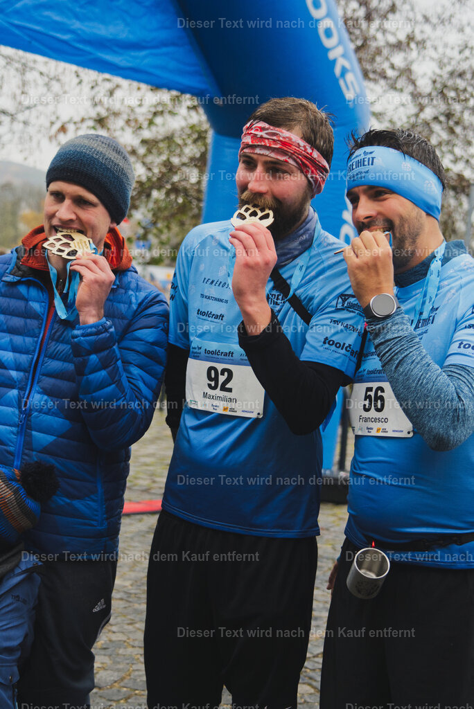 cineathletes-huegelland-2025-11-09-13-15-35 | Sportfotografie rund um Obstacle Course Racing und Trail Run - Realisiert mit Pictrs.com