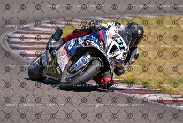 26bt05-0790 | markuskiefer.com - Realisiert mit Pictrs.com
