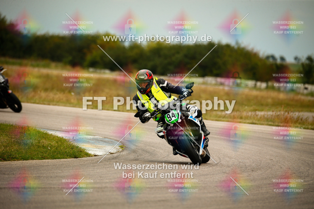 _MOT6735 | Hier findet Ihr Bilder von Touristenfahrten auf der Nürburgring Nordschleife oder von anderen Veranstaltungen die ich besucht habe. Viel Spass beim Durch Schauen 