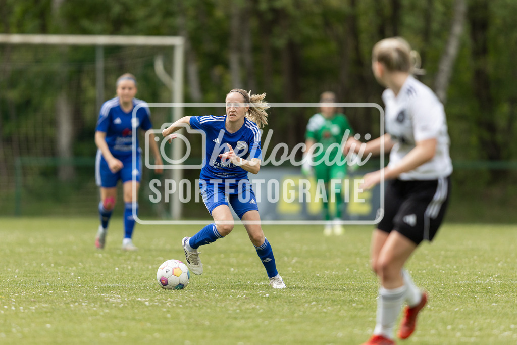 Fußball I Frauen I Saison 2025-2026 I Oberliga Niedersachsen I FC Jesteburg-Bendestorf - BW Hollage I 12645 | realhellocedii - Realisiert mit Pictrs.com