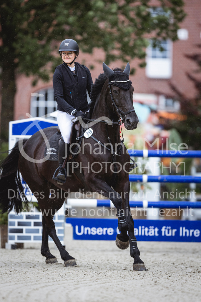 240616_Lemwerder_M2-Springen-559 | Deine schönsten Turniermomente als professionelle Fotos! Entdecke hochwertige Pferdesport-Fotografie im Online-Shop. Jetzt Fotos finden & bestellen!