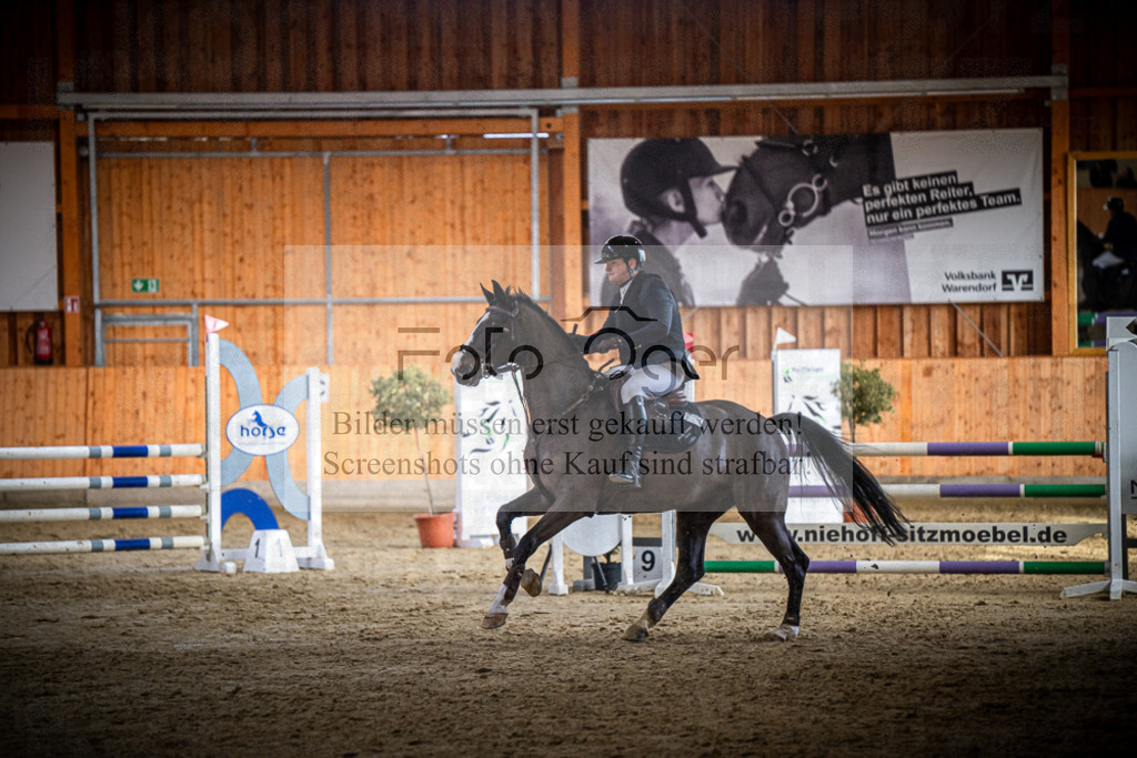 DOS_1096 | Entdecke hochwertige Reitturnierfotos von Foto Oger. Professionell, emotional und authentisch – jetzt Lieblingsmomente im Shop bestellen.Deutschlandweite Turnierfotografie. - Realisiert mit Pictrs.com