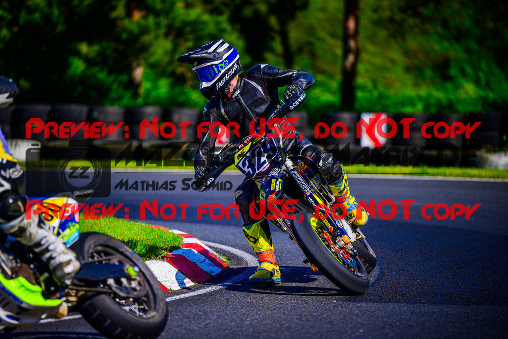 MaZZes_FotoMatrix_240511_6021986_7057 | S4