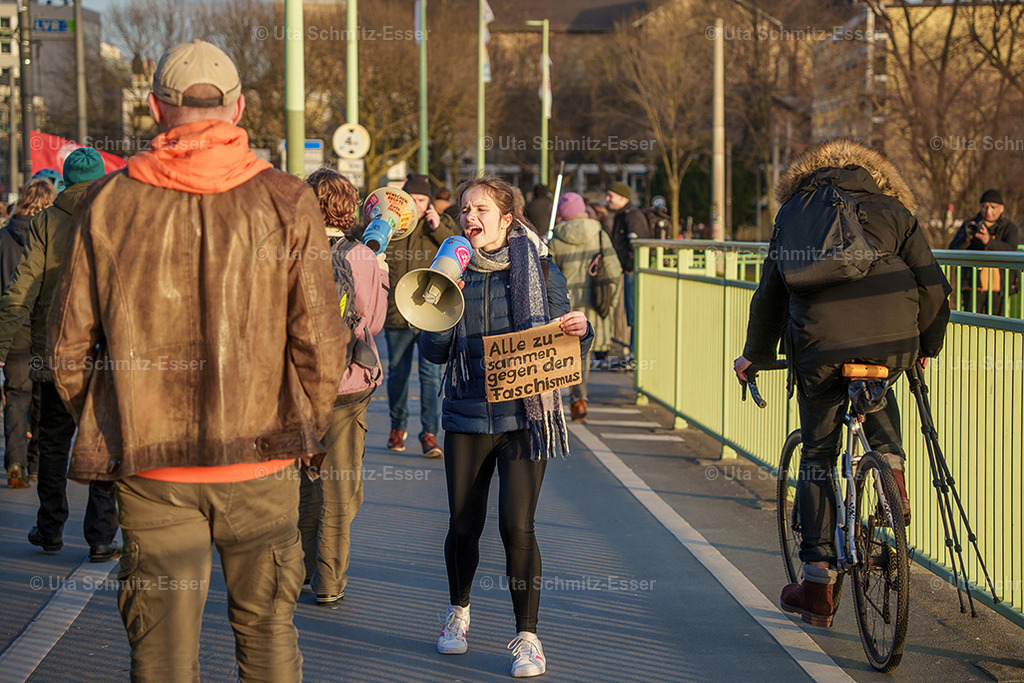 gegen-rechts_11 | CEUS Design - Realisiert mit Pictrs.com