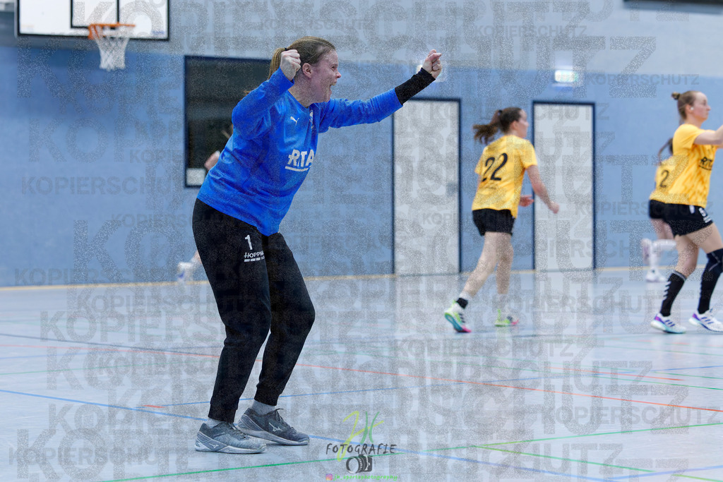 Handball Frauen Oberliga Mitte, HSG Eibelshausen/Ewersbach - HSG Lumdatal | Handball Frauen Oberliga Mitte, HSG Eibelshausen/Ewersbach - HSG Lumdatal am 21.02.2026 in Dietzhölztal-Steinbrücken (Sporthalle am Hammerweiher)Photo © 2026 - Jörg Heinrich - Realisiert mit Pictrs.com