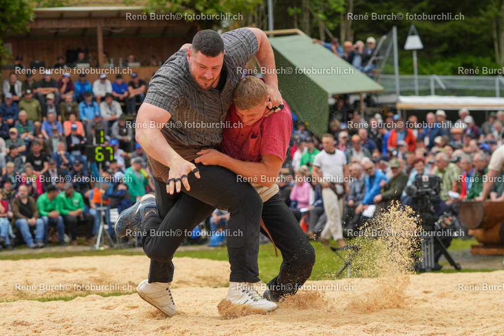 RB-04264 | René Burch leidenschaftlicher Fotograf aus Kerns in Obwalden.  Hier finden sie Sport, Landschaft und Natur Fotografie.
 - Realisiert mit Pictrs.com