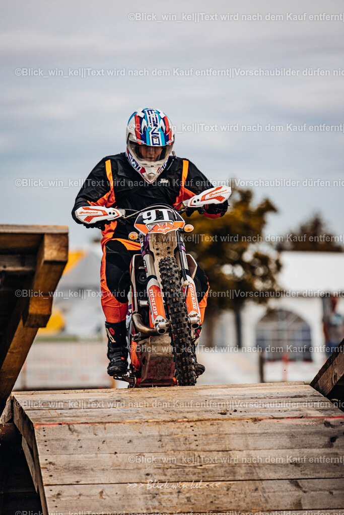 E68A1129 | blick_win_kel